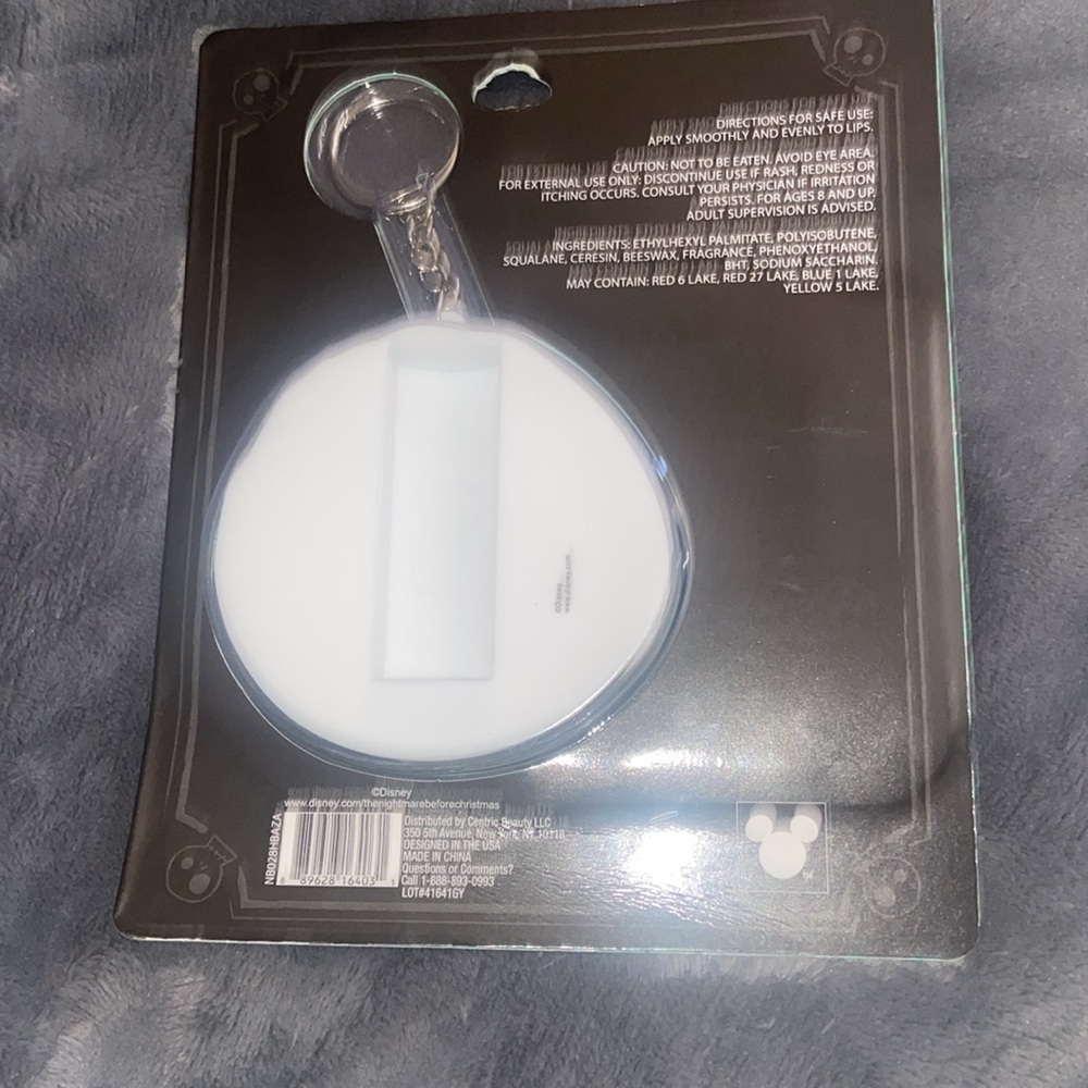 The Nightmare before christmas lip balm keychain - Picture 2 of 5